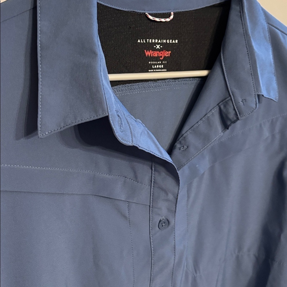 Wrangler All Terrain Gear Shirt - ladies sz L NWT - Picture 4 of 7